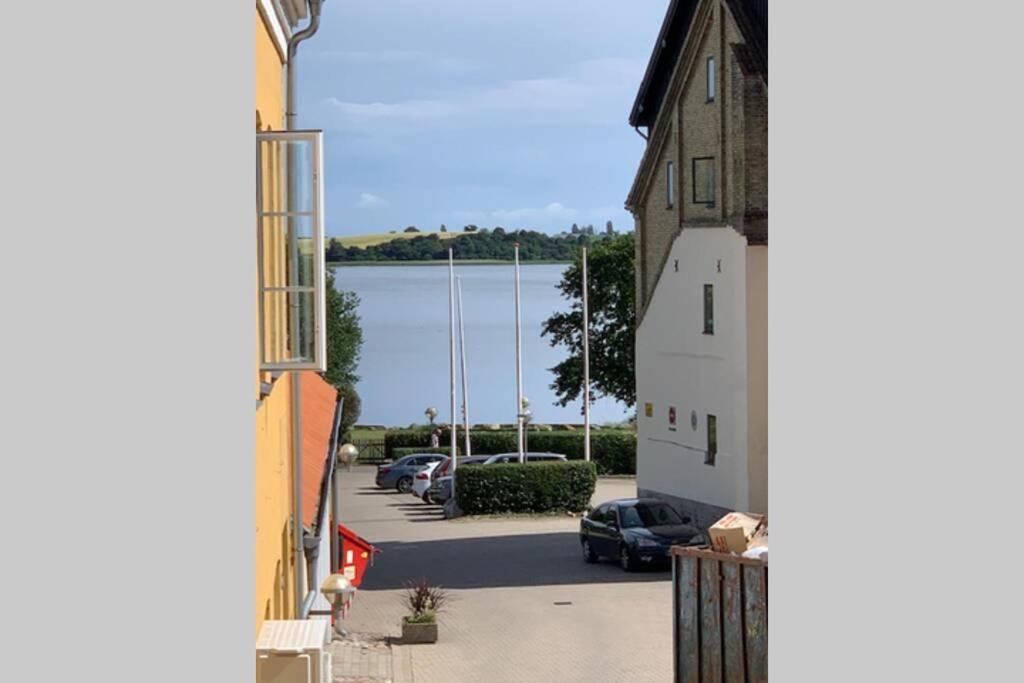 Lejlighed Pa Torvet I Stege Exterior photo